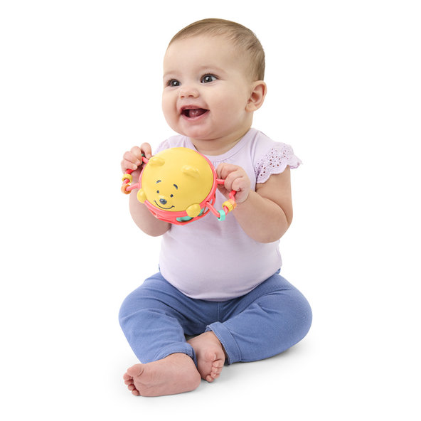 BRIGHT STARTS Hračka Oball chrastítko Medvídek Pú Jingle & Shake™ 0m+