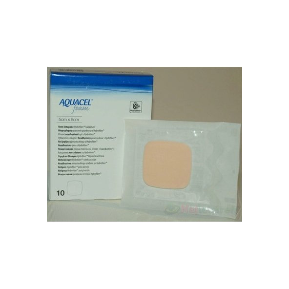 AQUACEL Foam Hydrofiber neadhezivní pěnové krytí 5 × 5 cm 10 ks