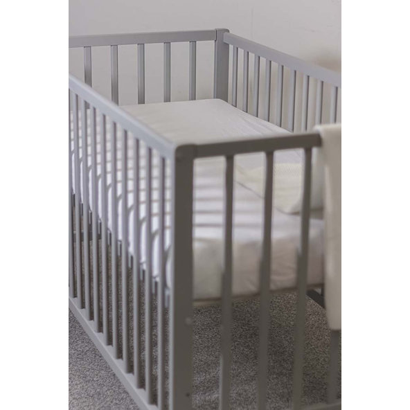 PETITE&MARS nepremokavá plachta Soft Dream Dry 120 × 60 Grey