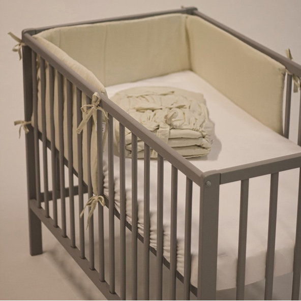 PETITE&MARS mantinel do postýlky Tilly Light Grey 180 cm