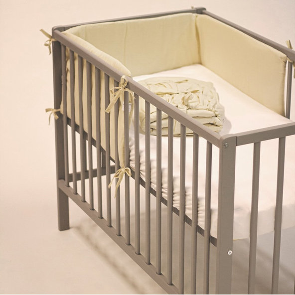 PETITE&MARS mantinel do postýlky Tilly Light Grey 180 cm