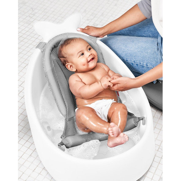 SKIP HOP Moby Vanička s ergonomickou podložkou 3-fázová bílá