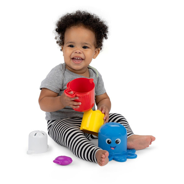 Baby Einstein Opus's Stack & Stream™ stohovací poháry sada 5 ks 3 m+