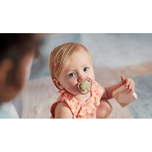 Philips AVENT dudlík Ultra Air 0–6 m dívčí duha 2 ks