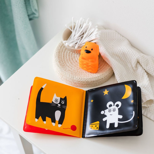 Canpol Babies měkká pískací knížka Sensory Toys