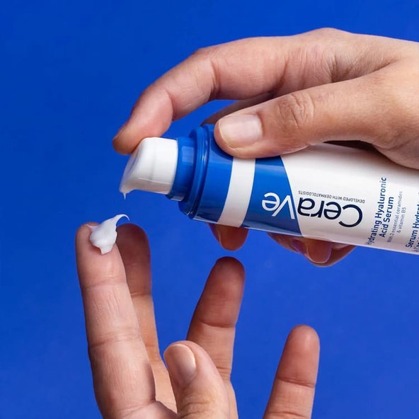 CeraVe hydratační sérum s kyselinou hyaluronovou 30 ml