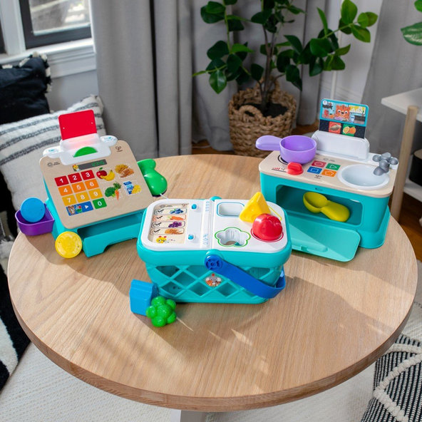 Baby Einstein Magic Touch Kitchen™ Pretend to Cook HAPE kuchyňka 9 m+
