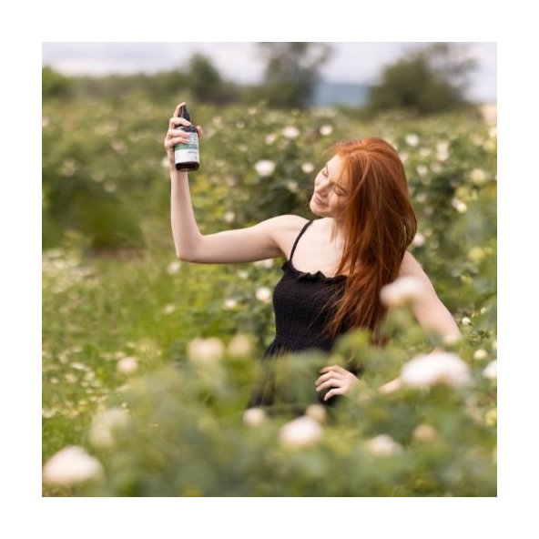 Alteya BIO růžová voda z bílé růže ve skle 240 ml