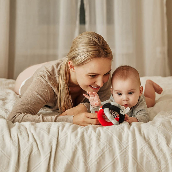 Canpol Babies Sensory kontrastní míček s chrastítkem