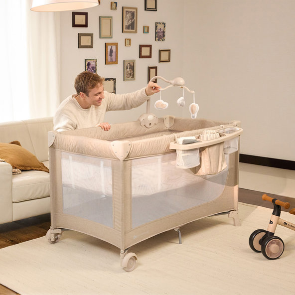Kinderkraft cestovní postýlka Leody Up Beige