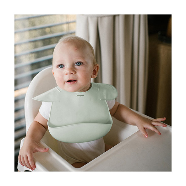 Babyono silikonový bryndák šalvějová