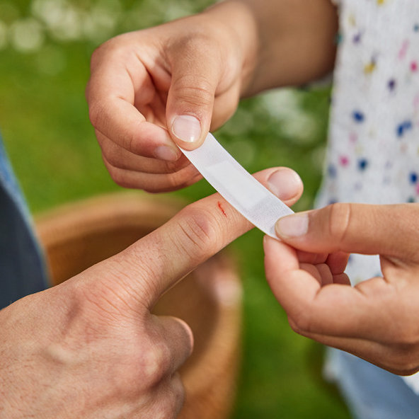 Leukoplast Eco Strips náplasti na rány 2 velikosti 20 ks