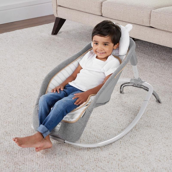 Ingenuity vibrační houpátko s melodií Boutique 0 m+ do 18 kg 2019