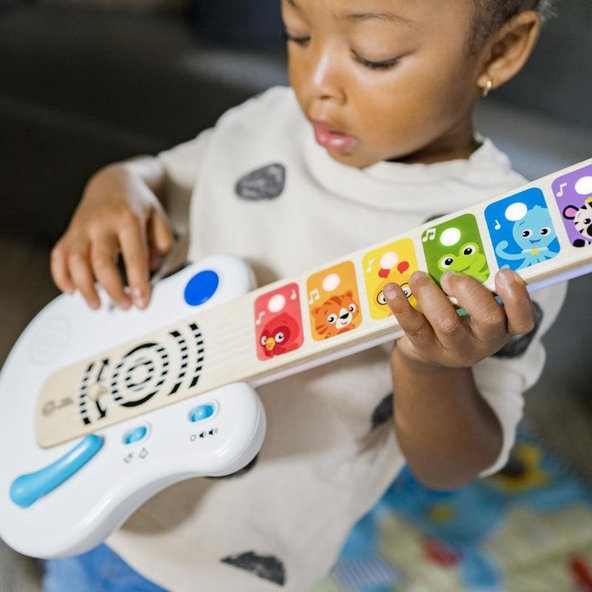 Baby Einstein Strum Along Songs™ Magic Touch™ HAPE gitara 12 m+