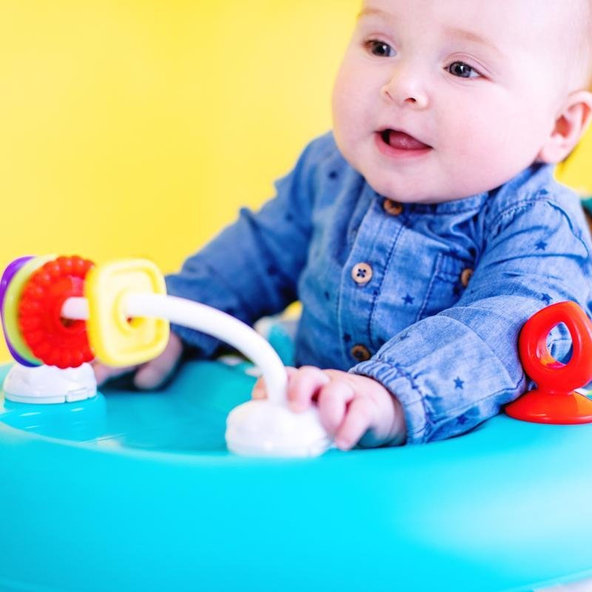 Bright Starts chodítko Giggling Safari 6m+ 11 kg