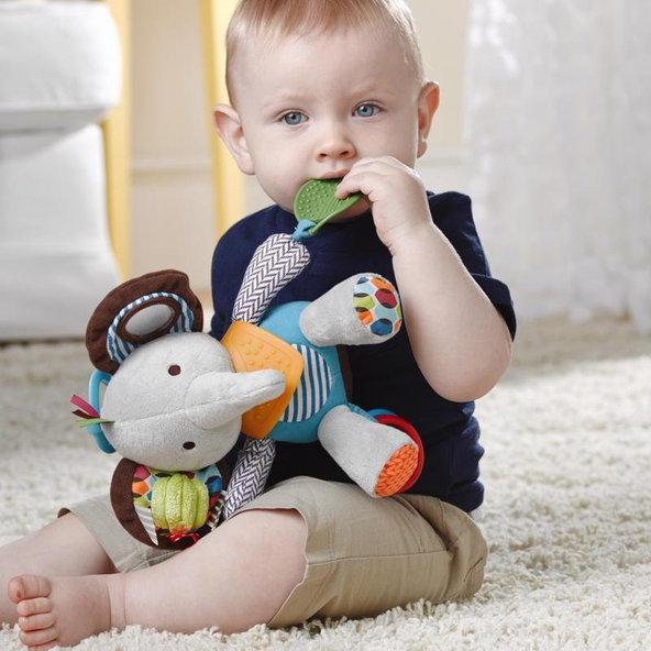 SKIP HOP Bandana Buddies Aktivní hračka na C kroužku Slon 0 m+