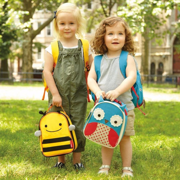 SKIP HOP Zoo Batůžek s bezpečnostním vodítkem Včelka 1+