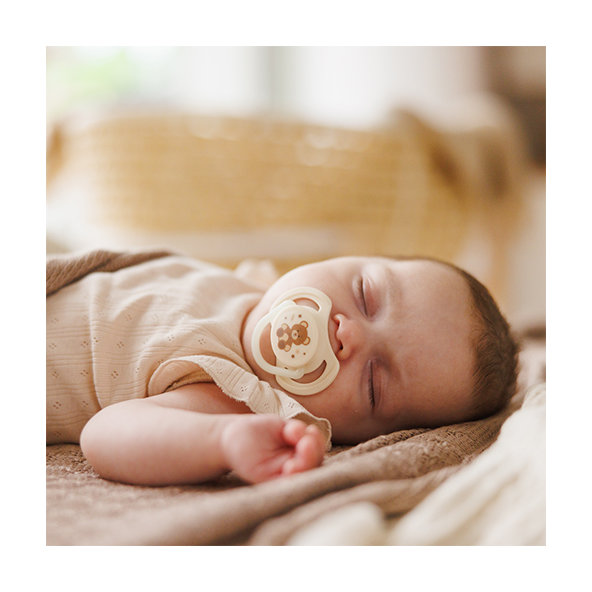 Babyono silikonové symetrické dudlíky 0–6 m 2 ks