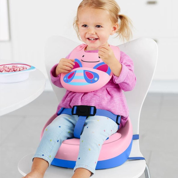 SKIP HOP Zoo silikonový bryndák Motýlek 6 m+