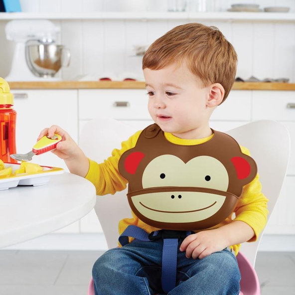Skip Hop Zoo Silikonový bryndák Opička 6 m+