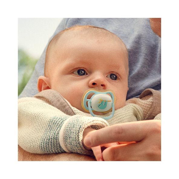 Philips AVENT Dudlík Ultra air s obrázkem noční 0-6 m modrý/zelený 2ks