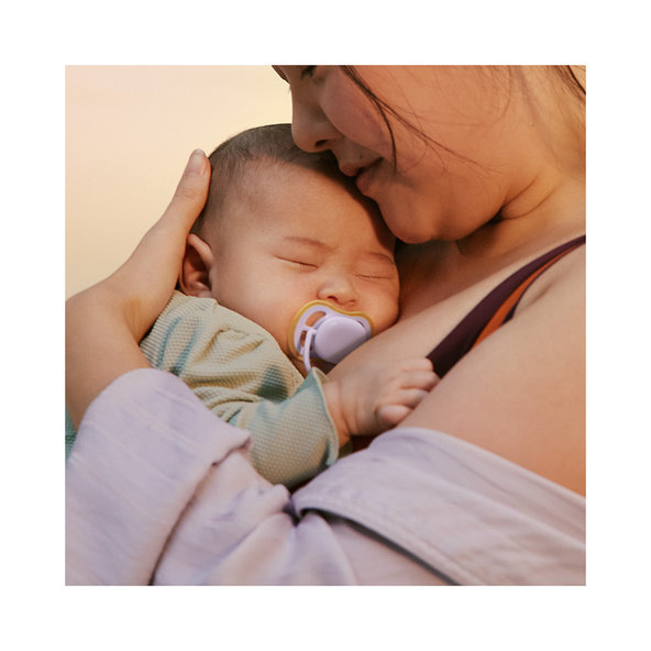 Philips AVENT Dudlík Ultra air 0-6 m fialový/žlutý 2ks
