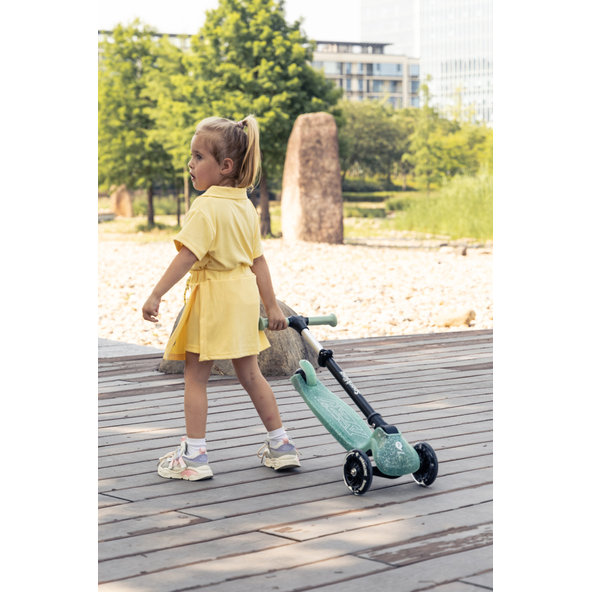 QPLAY Sparkling Black koloběžka 36 m+