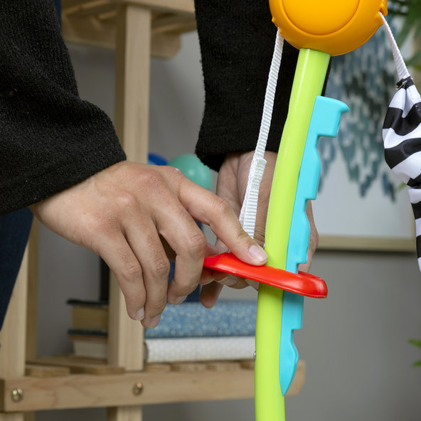 BABY EINSTEIN Skákátko/Aktivní centrum 2v1 Curiosity Cove™ 6m+