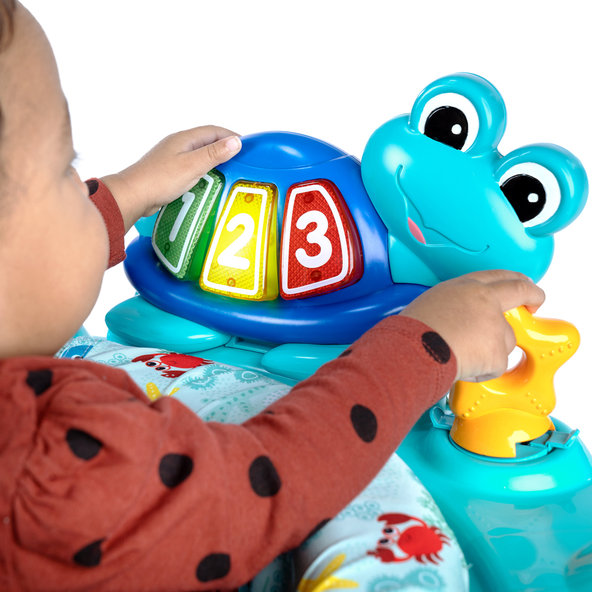 BABY EINSTEIN Skákátko/Aktivní centrum 2v1 Curiosity Cove™ 6m+