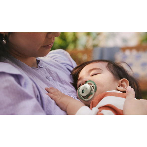 Philips AVENT Dudlík Ultra air s obrázkem noční 6-18m neutral 2ks
