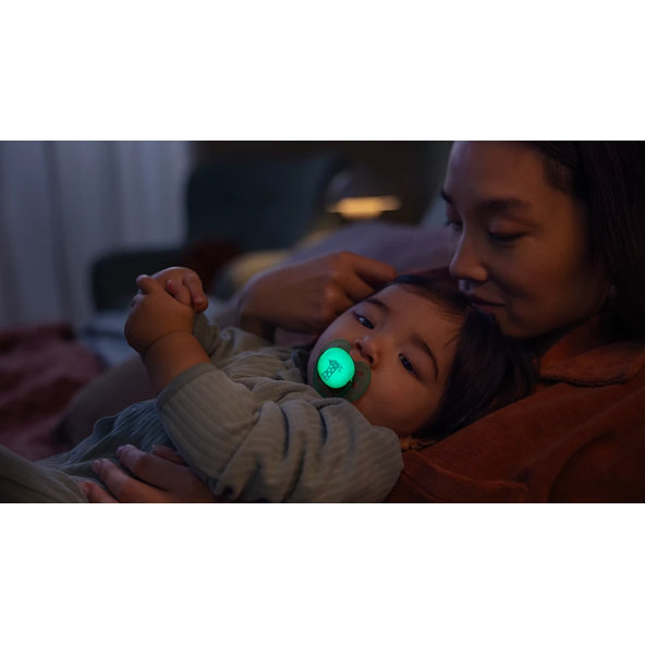 Philips AVENT Dudlík Ultra soft s obrázkem noční 6-18 m 2 ks