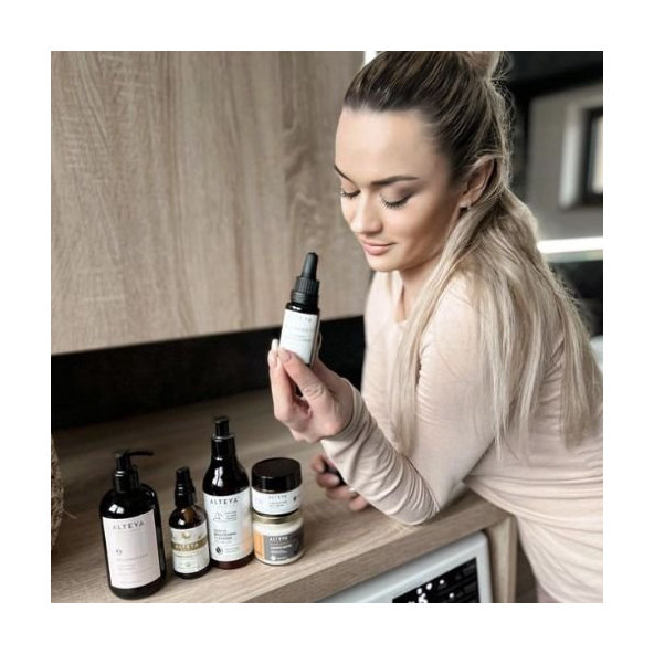 Alteya Bio Damascena vyživující pleťové sérum 20 ml