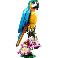 LEGO Creator exotický papoušek 31136