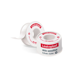 Leukoplast Skin Sensitive náplast na cívce 2,5 cm × 2,6 m